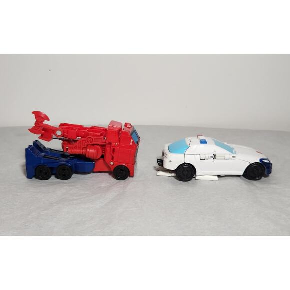 Transformers Cyberverse Optimus Prime And Prowl 1-Step Changers Action Figures - Picture 6 of 7